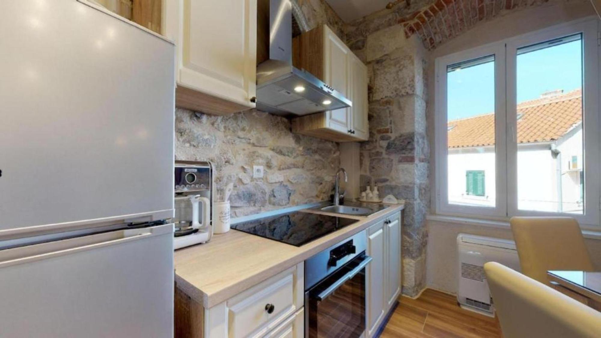 Chrysanta Apartments Σπλιτ Εξωτερικό φωτογραφία